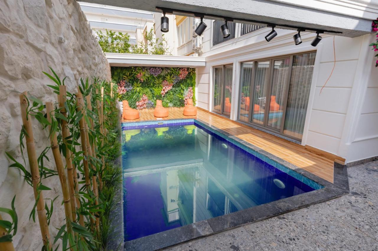 Mrt Suites Lara Antalya Exteriér fotografie