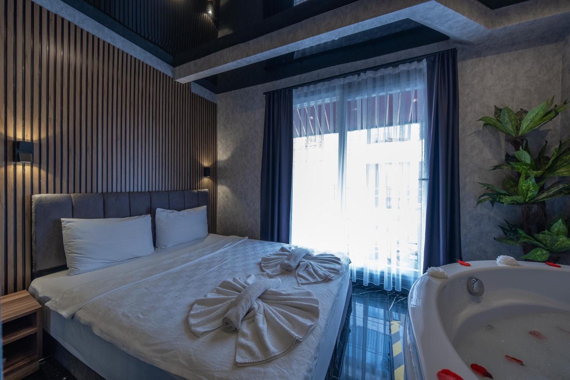 Mrt Suites Lara Antalya Exteriér fotografie
