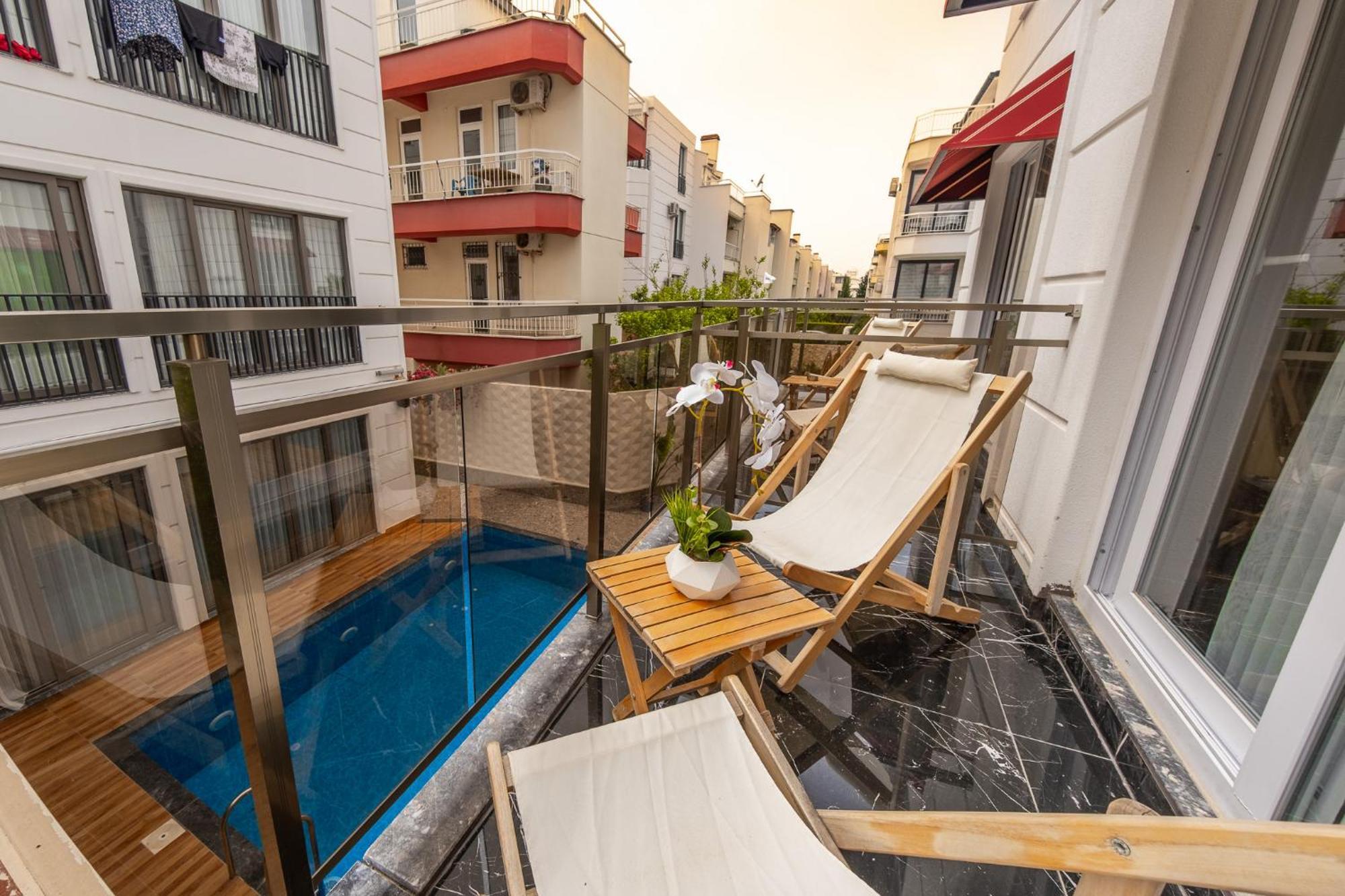 Mrt Suites Lara Antalya Exteriér fotografie