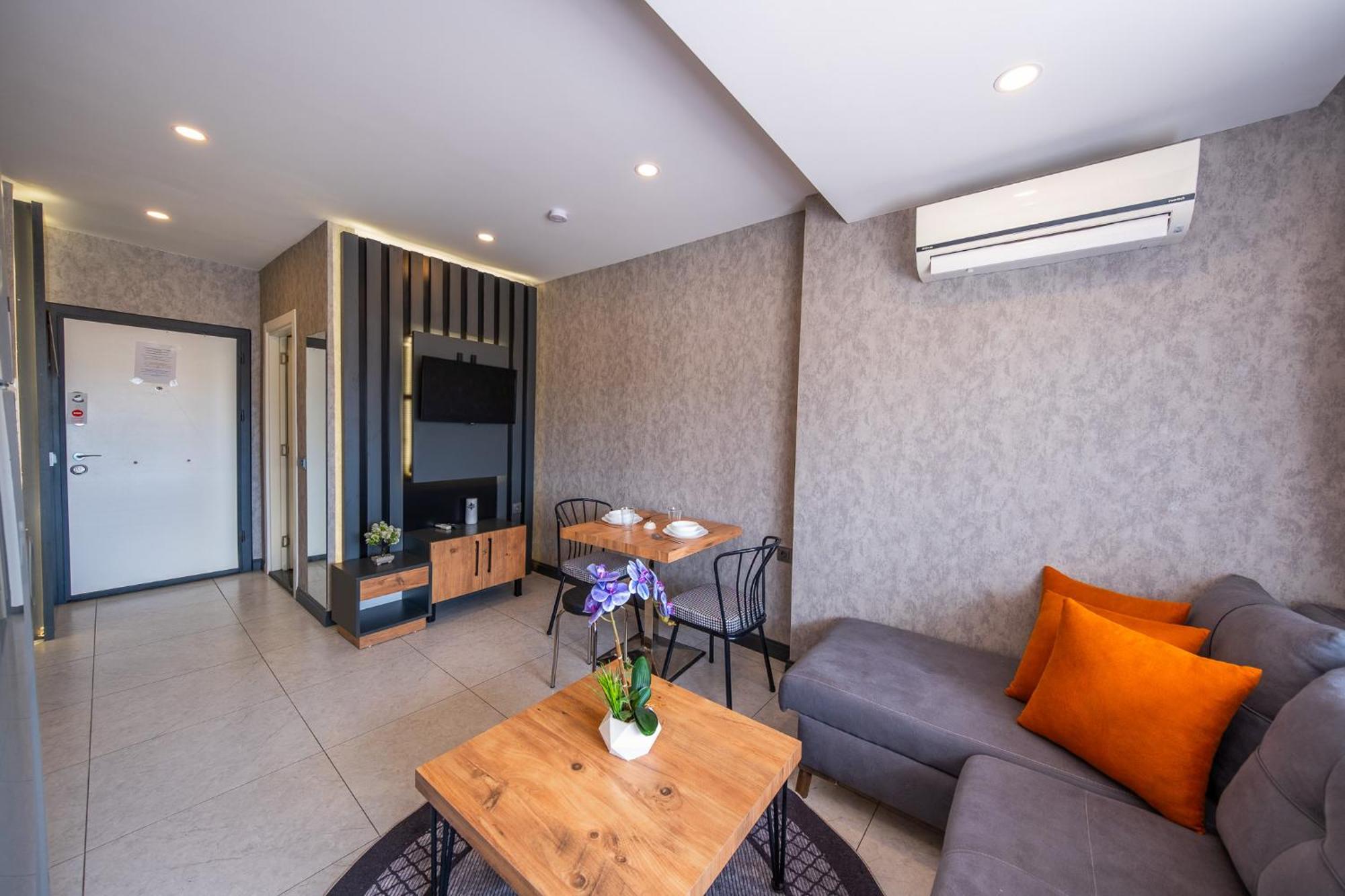 Mrt Suites Lara Antalya Exteriér fotografie