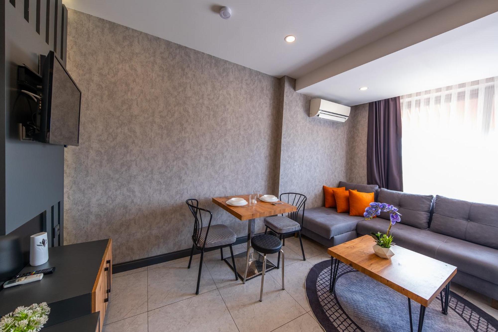 Mrt Suites Lara Antalya Exteriér fotografie