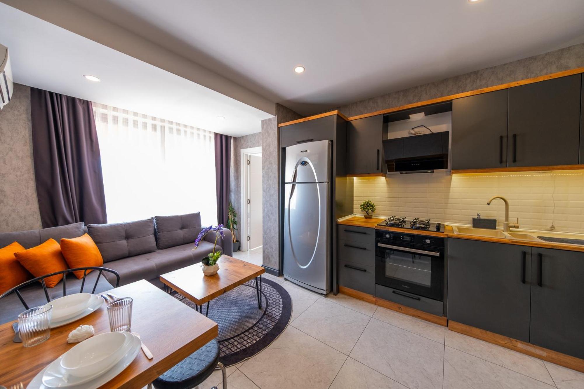 Mrt Suites Lara Antalya Exteriér fotografie
