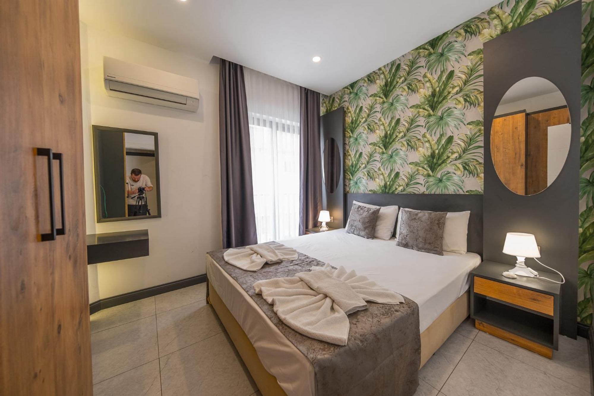 Mrt Suites Lara Antalya Exteriér fotografie