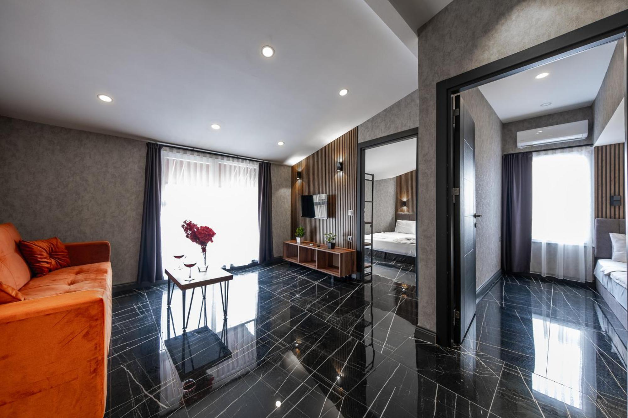 Mrt Suites Lara Antalya Exteriér fotografie