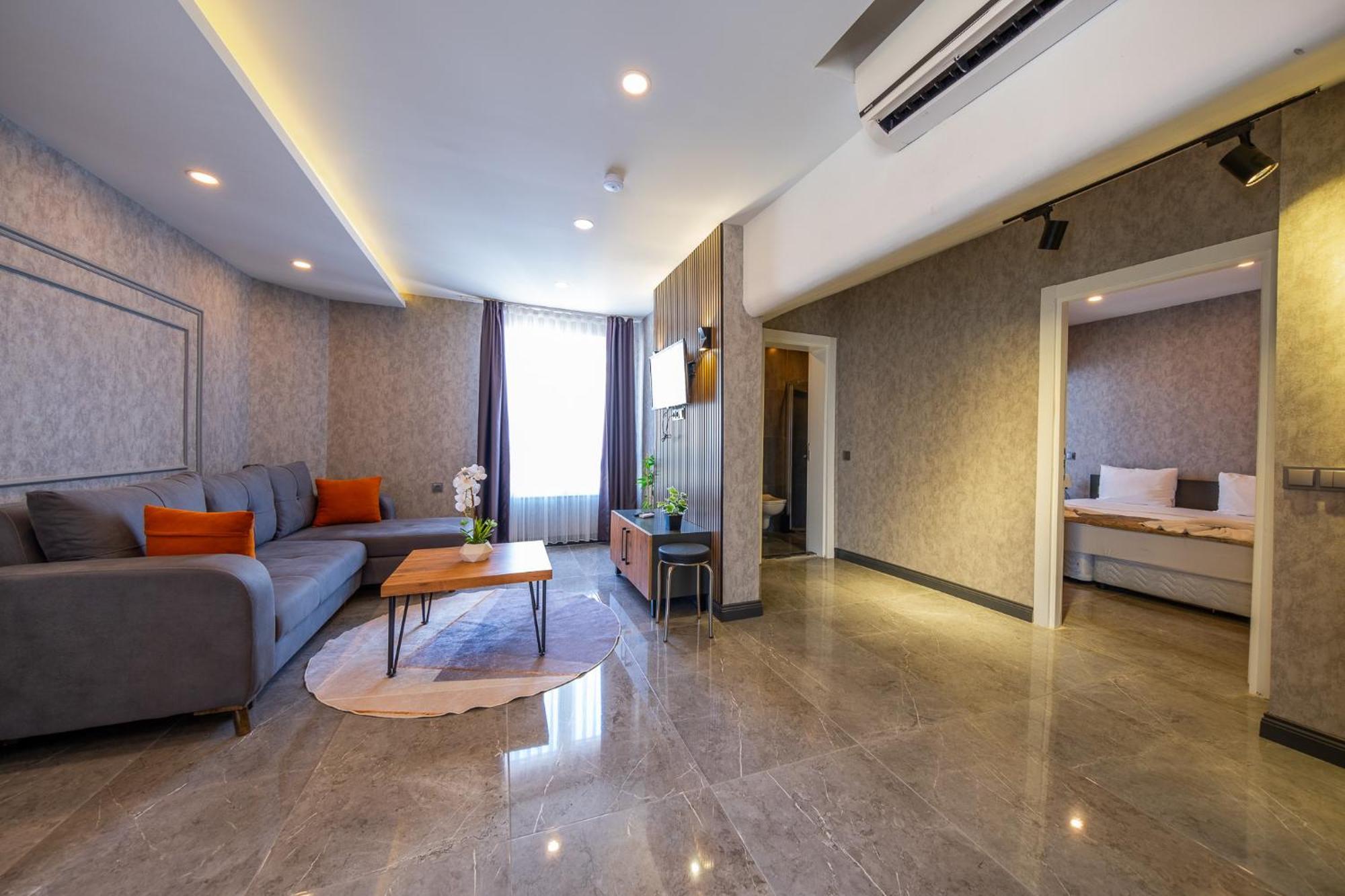 Mrt Suites Lara Antalya Exteriér fotografie