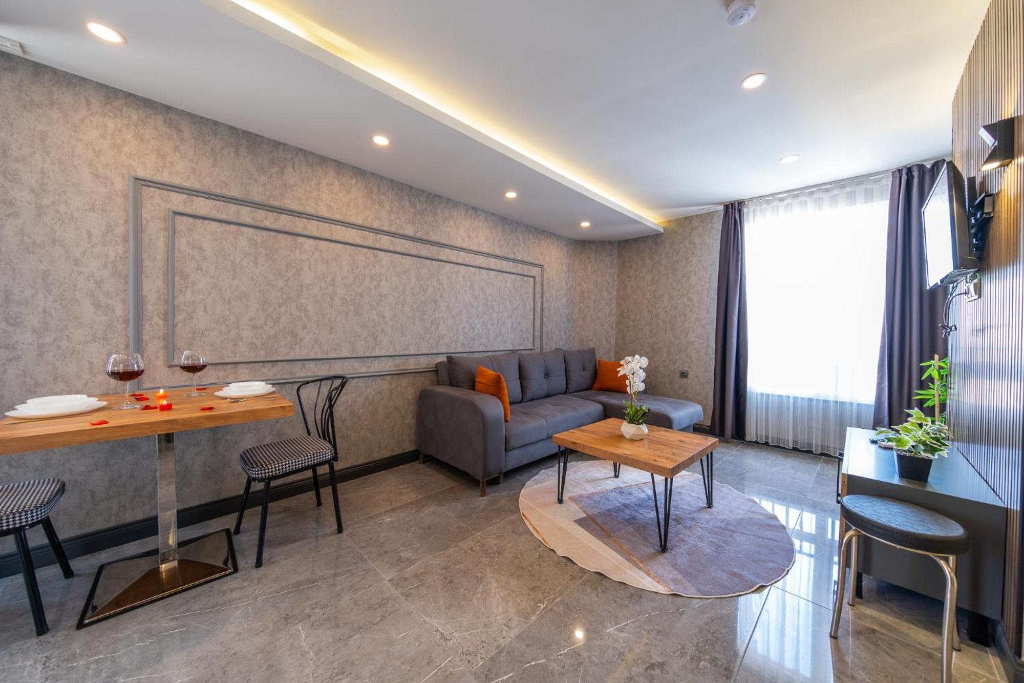 Mrt Suites Lara Antalya Exteriér fotografie